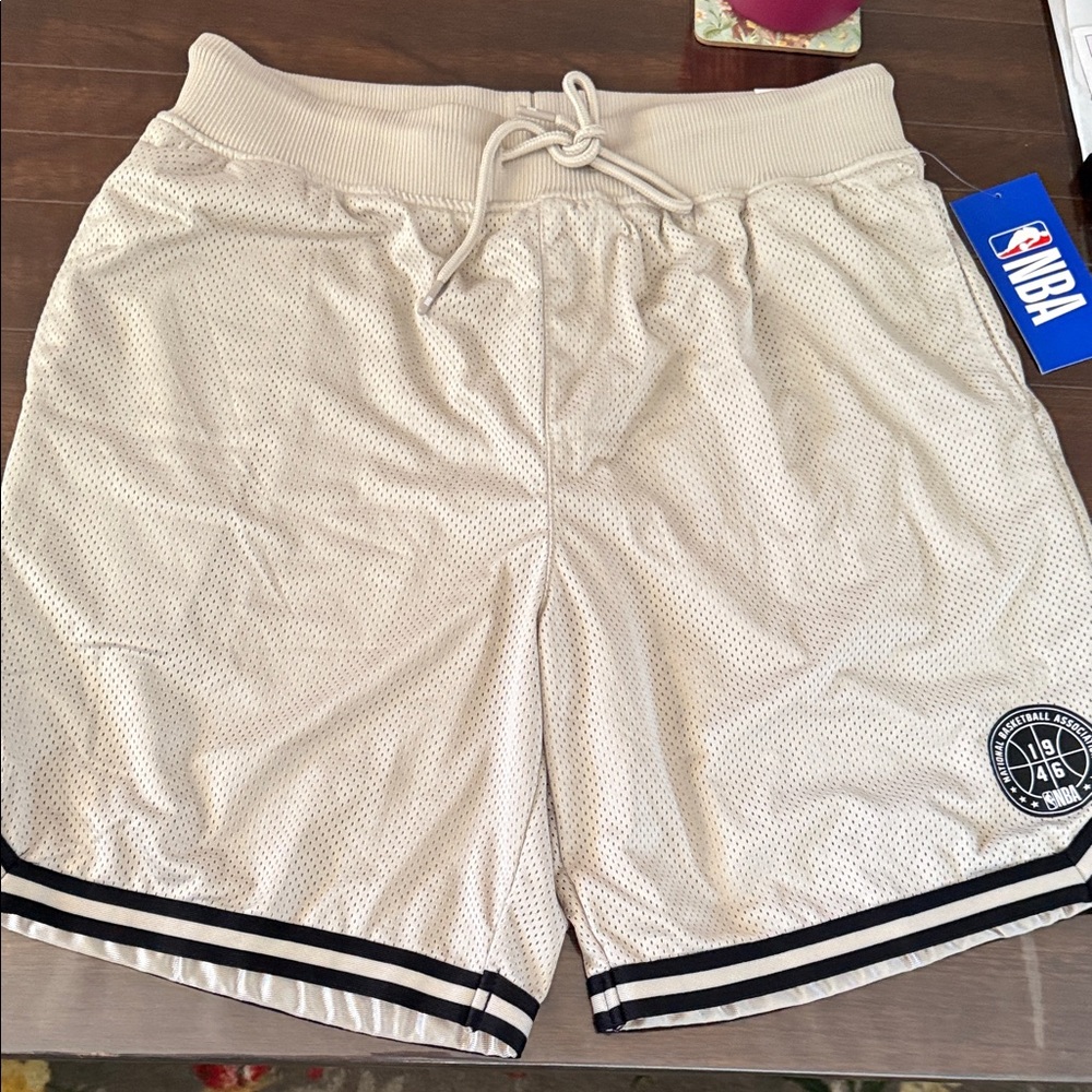 NBA Cream Men's Athletic Shorts size L brand new with tags